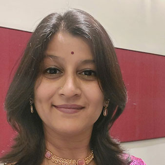 Smt. Priyanka Abhyankar